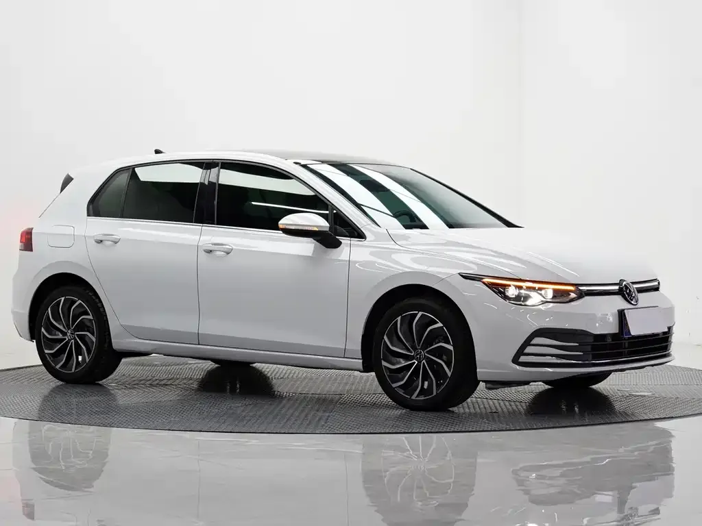 Volkswagen Golf 2022 из CN, фото 6