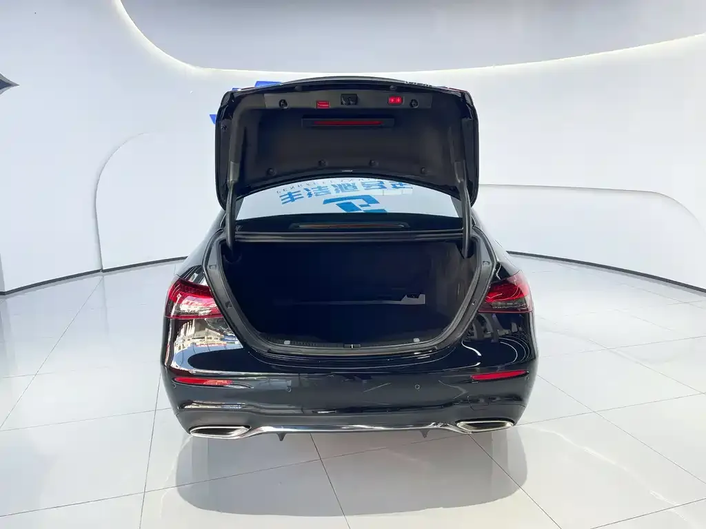 Mercedes-Benz E-Class 2022 из CN, фото 6