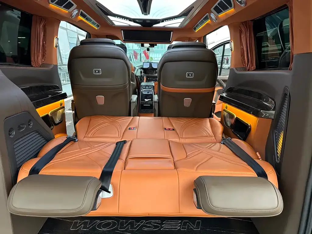Ford Tourneo 2023 из CN, фото 7