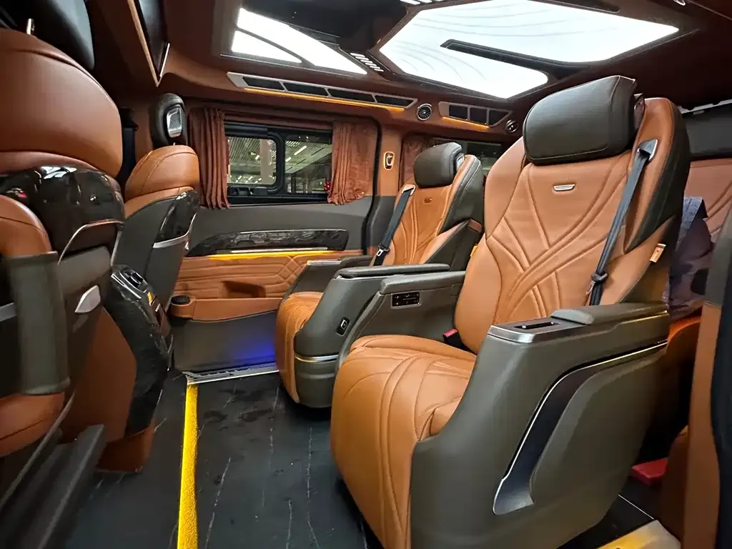 Ford Tourneo 2023 из CN, фото 9