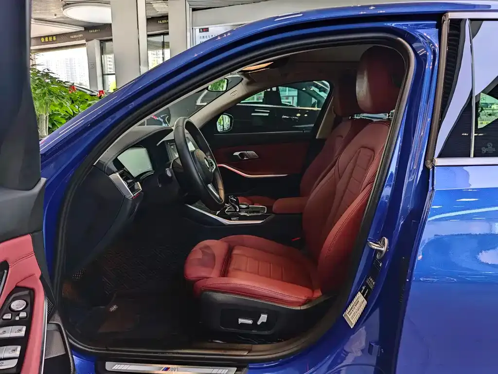 BMW 3 Series 2021 из CN, фото 5