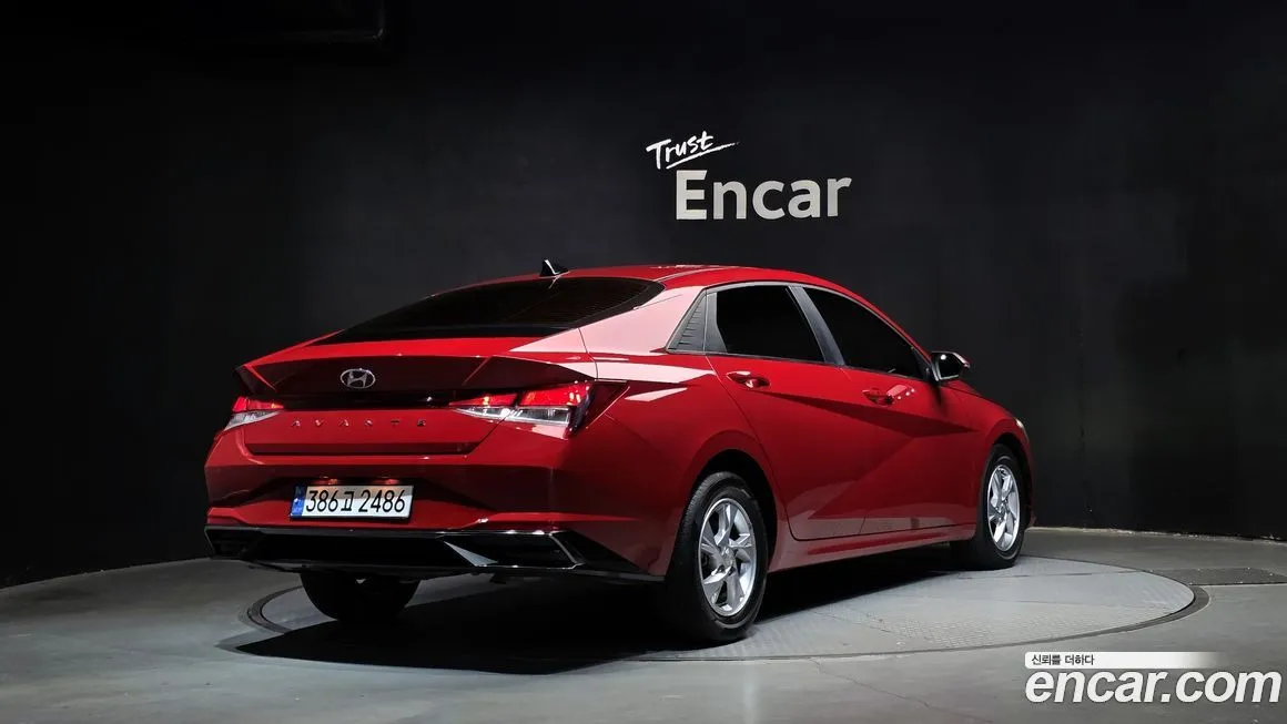 Hyundai AVANTE 2021 из KR, фото 2