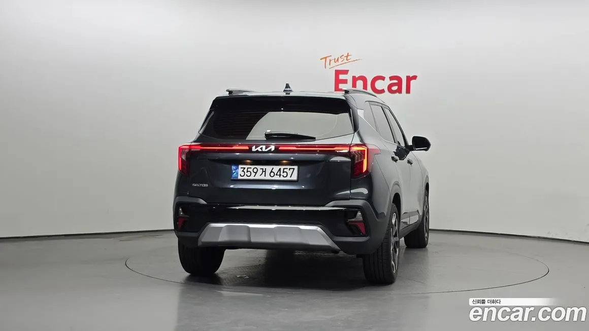 Kia Seltos 2023 из KR, фото 4