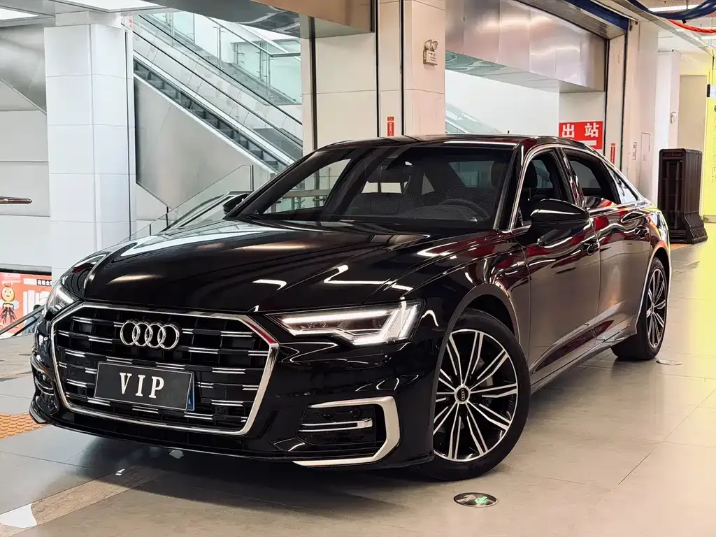 Audi A6L 2023 из CN, фото 1