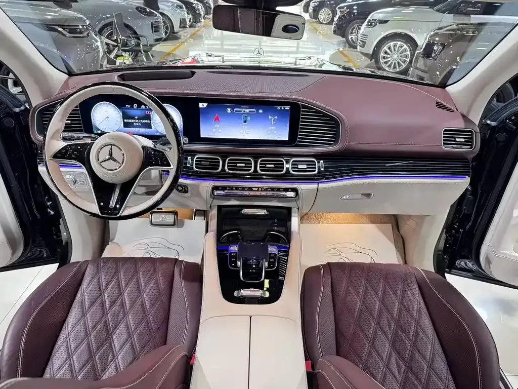 Mercedes-Benz GLS 2024 из CN, фото 4