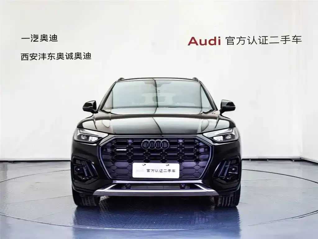 Audi Q5L 2024 из CN, фото 2