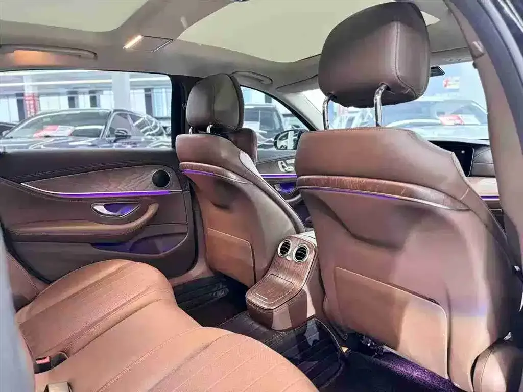 Mercedes-Benz E-Class 2022 из CN, фото 5