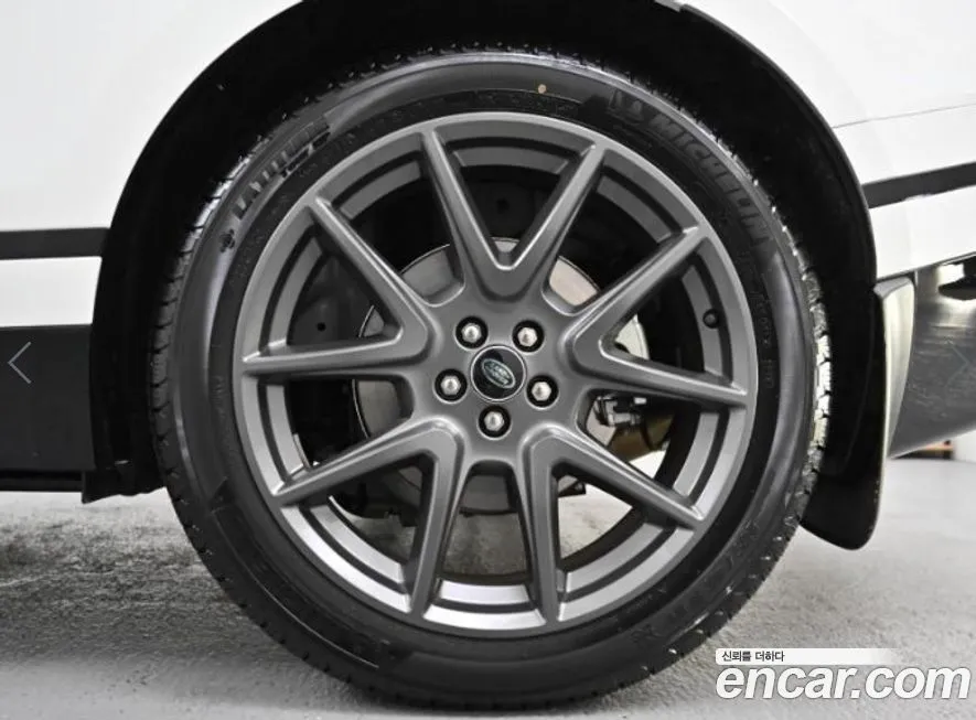 Land Rover Range Rover Velar 2025 из KR, фото 5