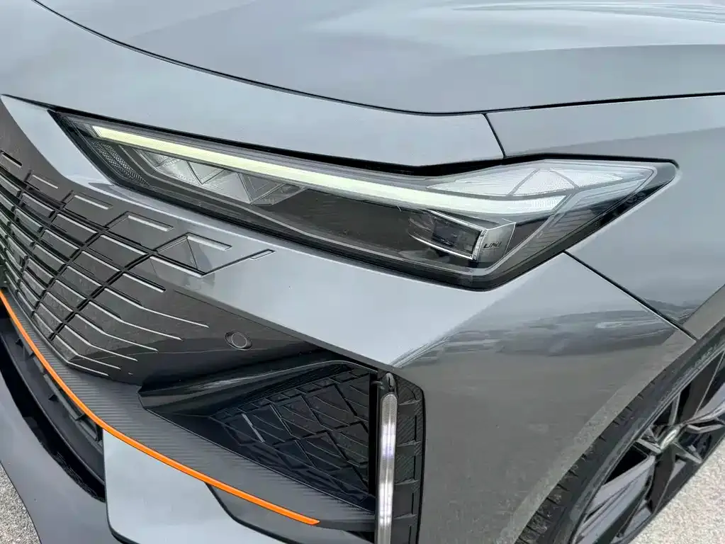 Changan UNI-V 2023 из CN, фото 10