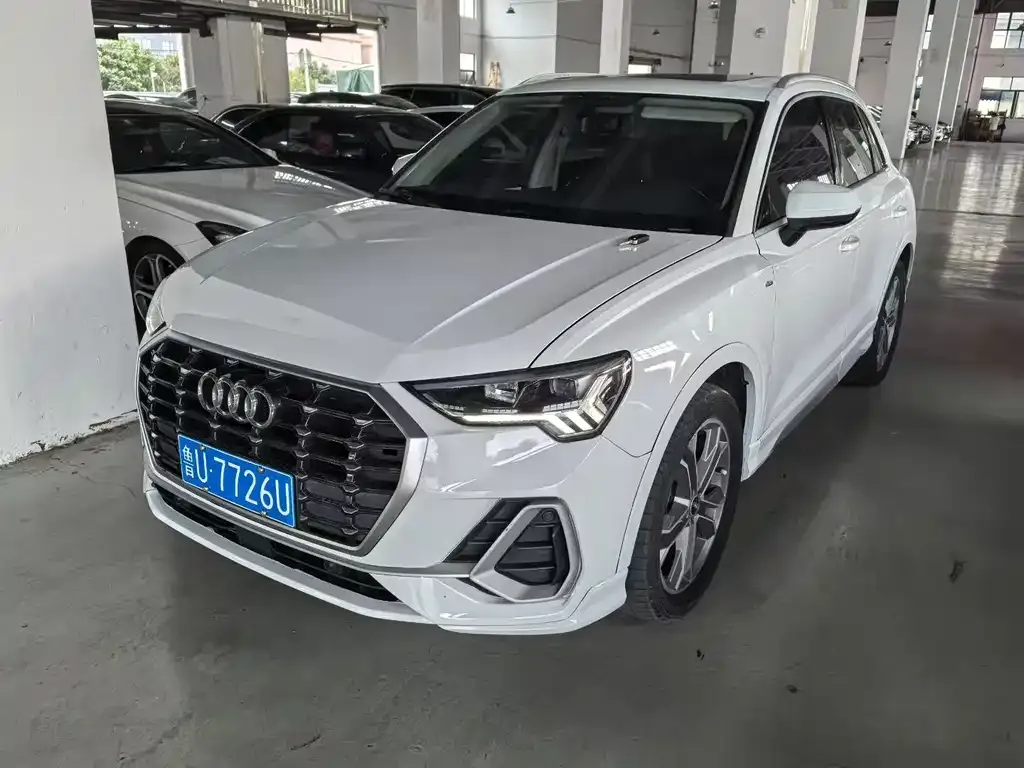 Audi Q3 2021 из CN, фото 1