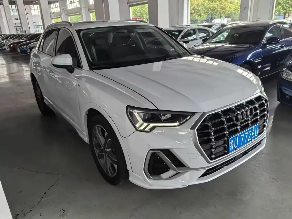 Audi Q3 2021 из CN, фото 2