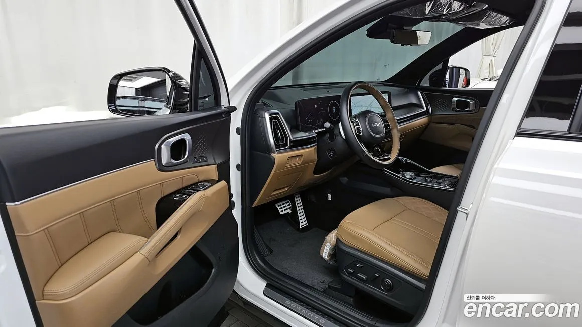 Kia Sorento — фото 10