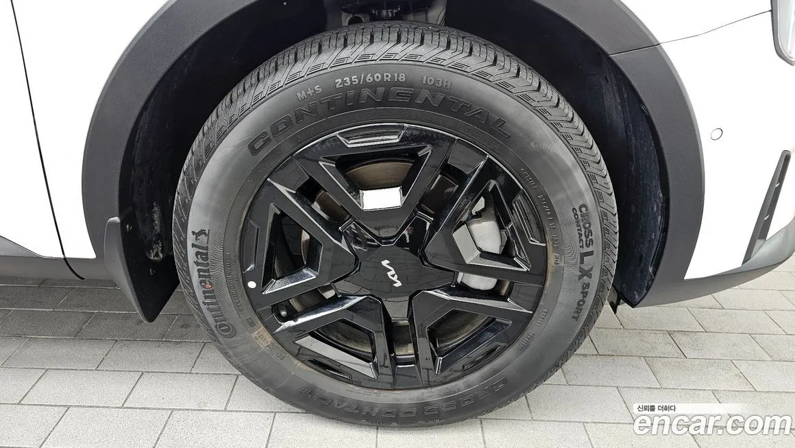 Kia Sorento — фото 5