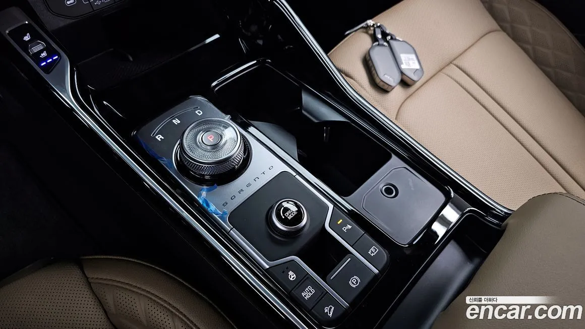 Kia Sorento — фото 9