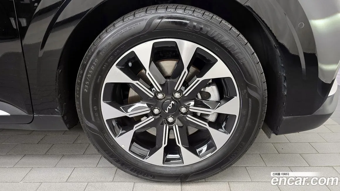 Kia Carnival 2023 из KR, фото 5