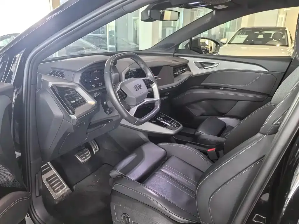 Audi Q5 e-tron 2024 из CN, фото 7