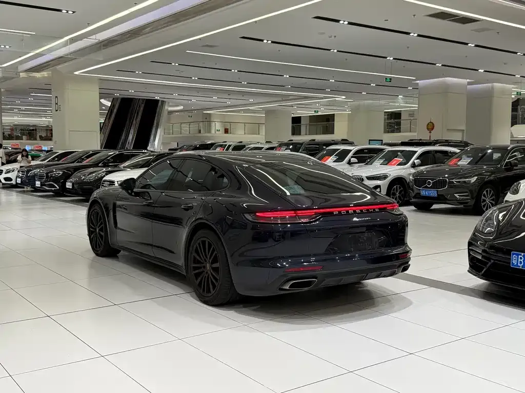 Porsche Panamera 2021 из CN, фото 3