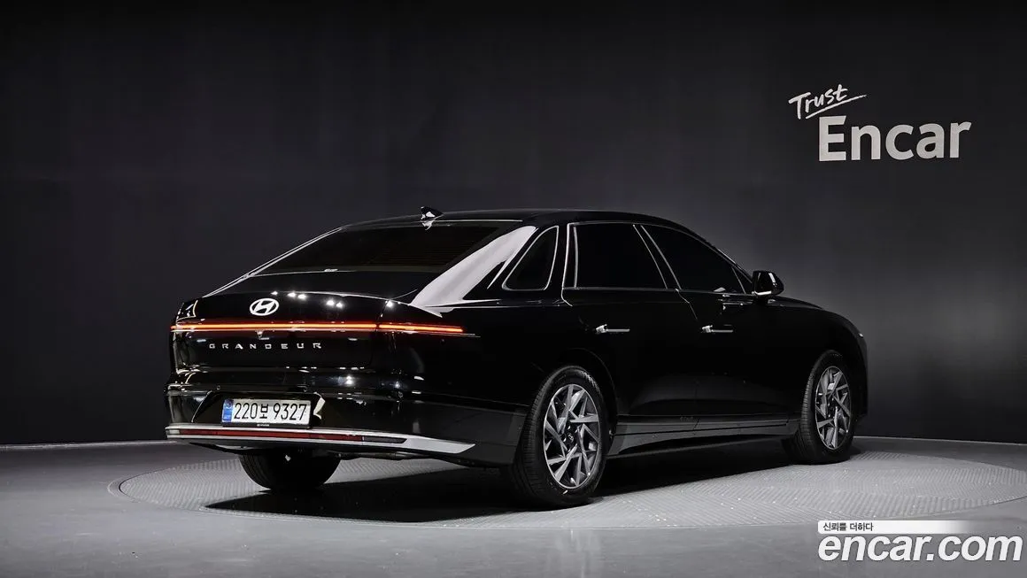 Hyundai Grandeur 2025 из KR, фото 2
