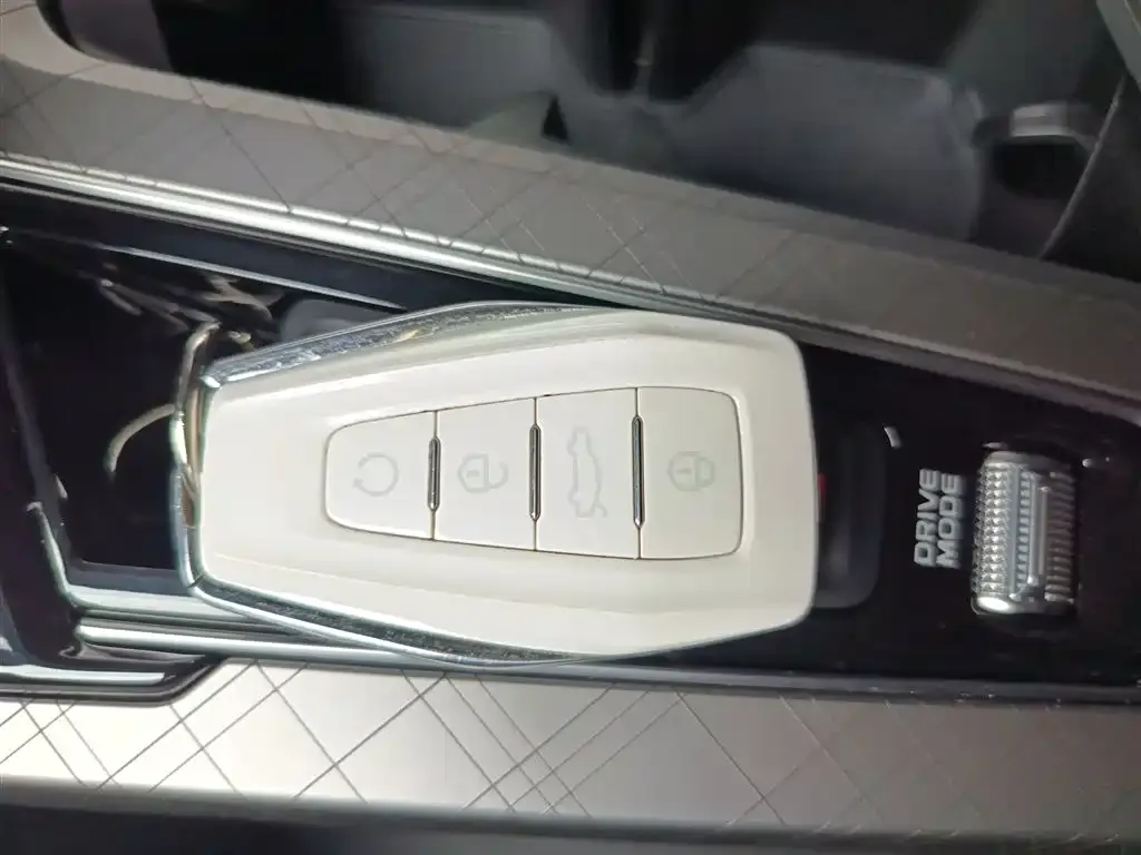 Geely Xingrui 2023 из CN, фото 9
