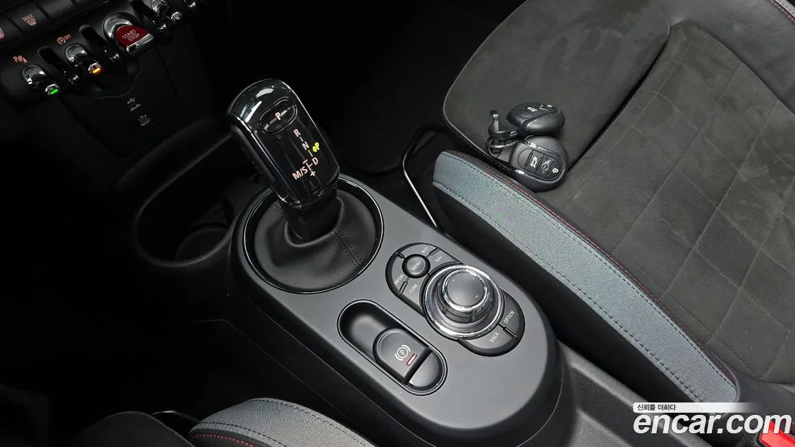 [object Object] Cooper Convertible 2023 из KR, фото 9