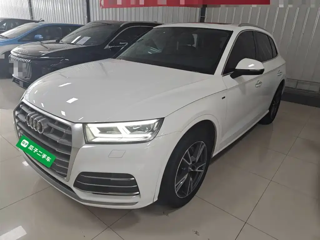 Audi Q5L 2021 из CN, фото 1