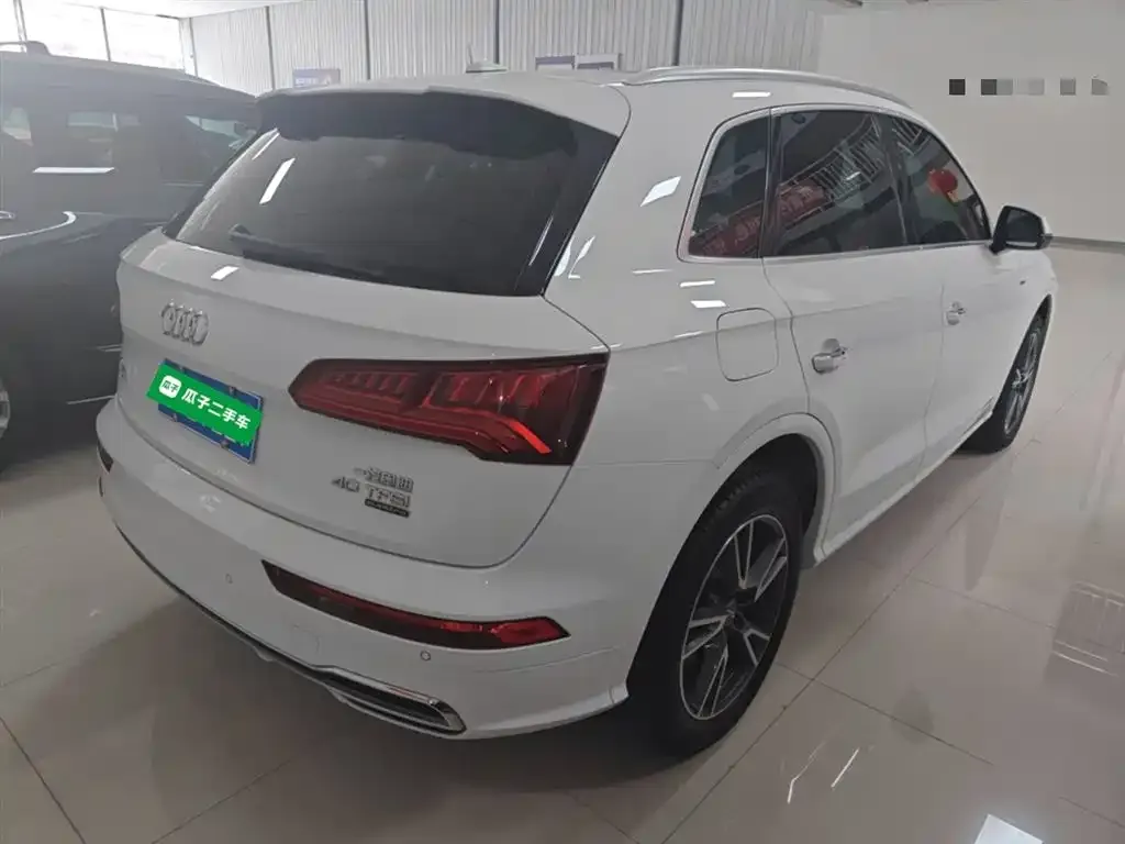 Audi Q5L 2021 из CN, фото 7