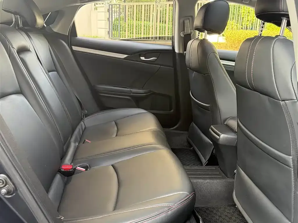 Honda Civic 2021 из CN, фото 10