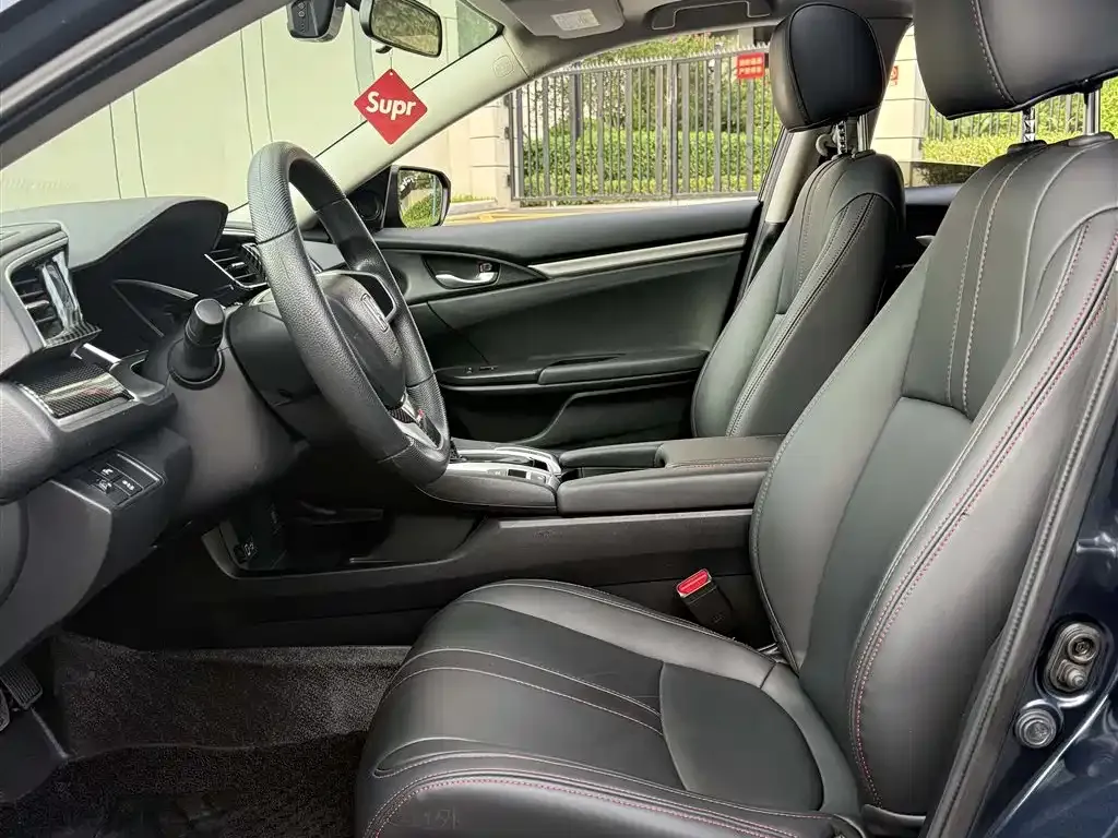 Honda Civic 2021 из CN, фото 4