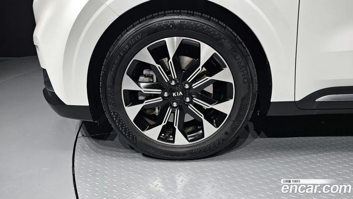 Kia Carnival 2021 из KR, фото 5