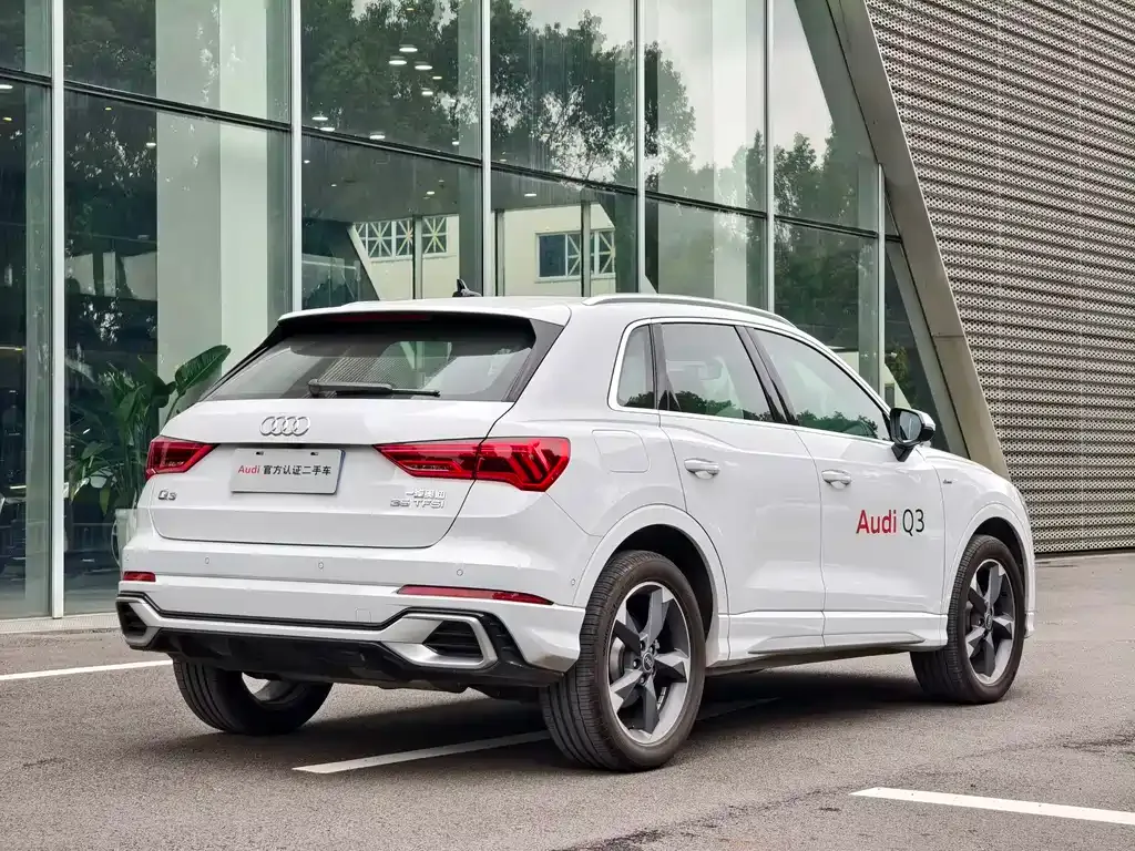 Audi Q3 2024 из CN, фото 5