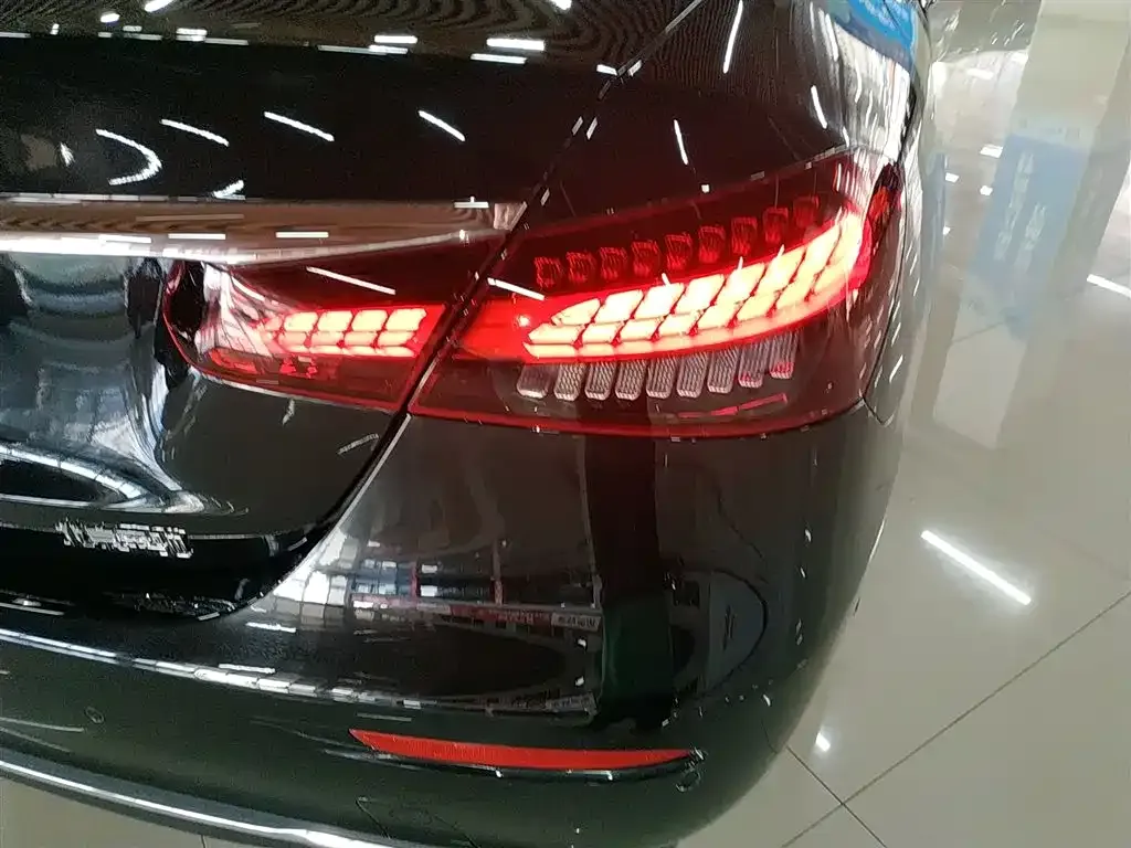 Mercedes-Benz E-Class 2023 из CN, фото 8