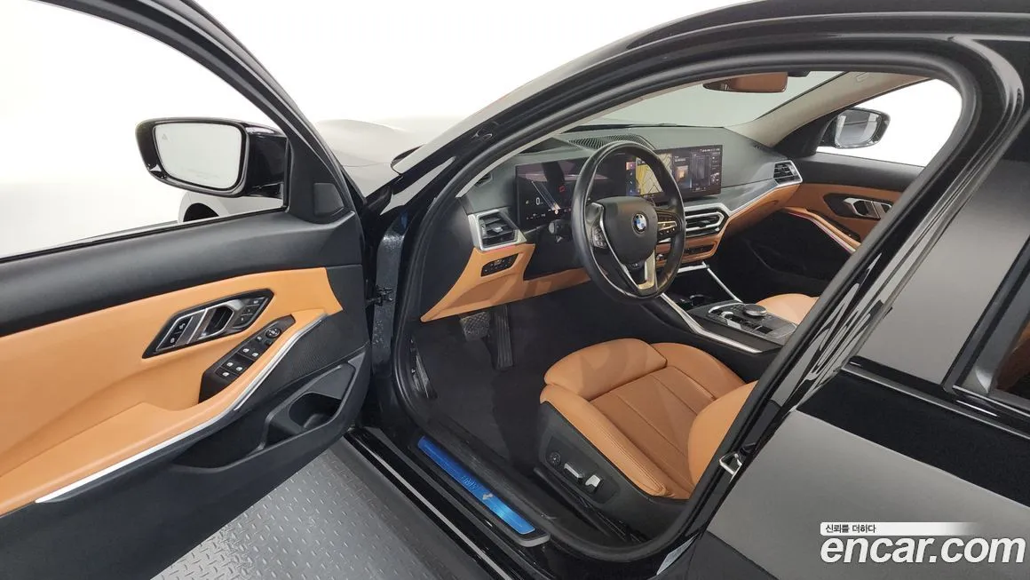 BMW 3-Series 2023 из KR, фото 10