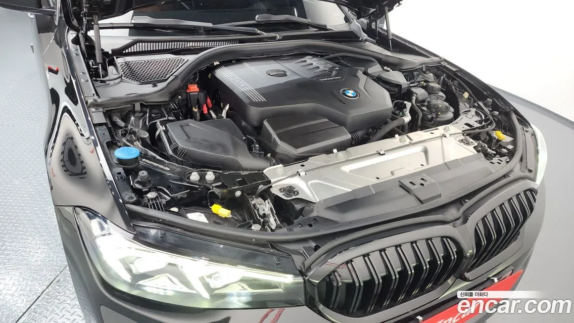 BMW 3-Series 2023 из KR, фото 6