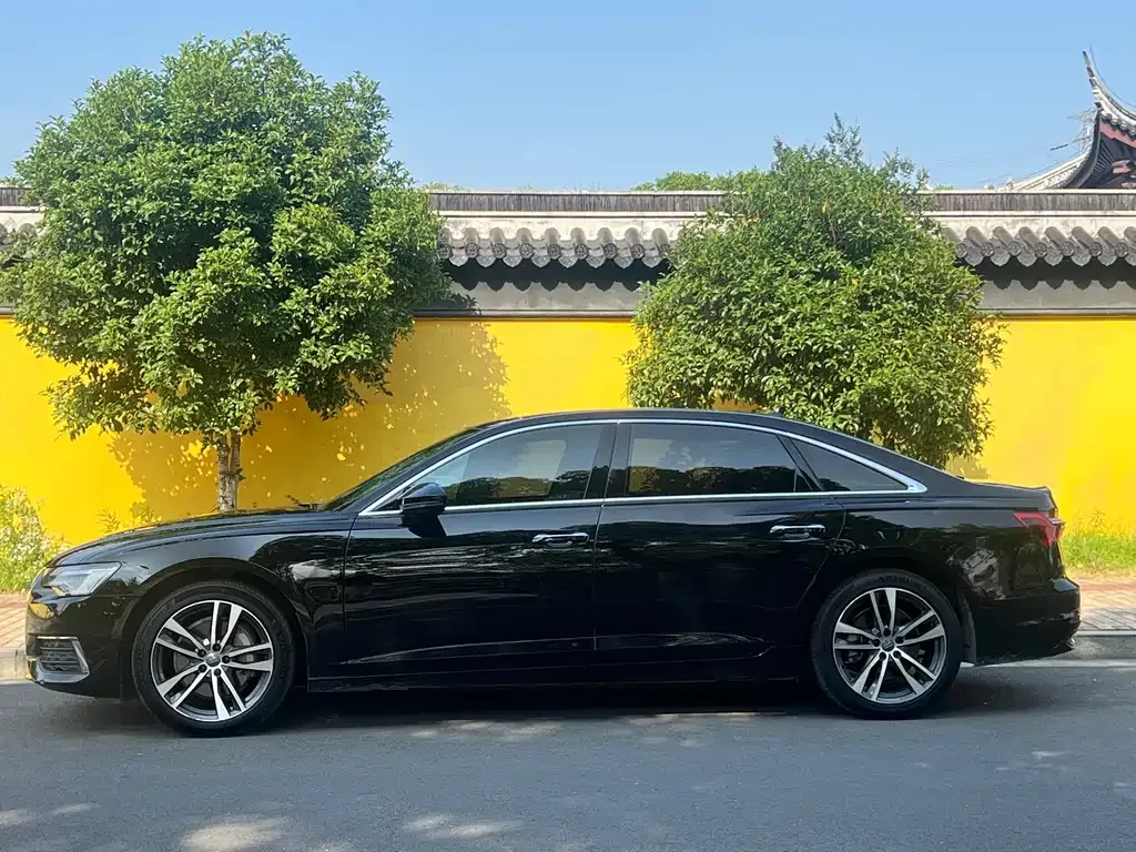 Audi A6L 2021 из CN, фото 2