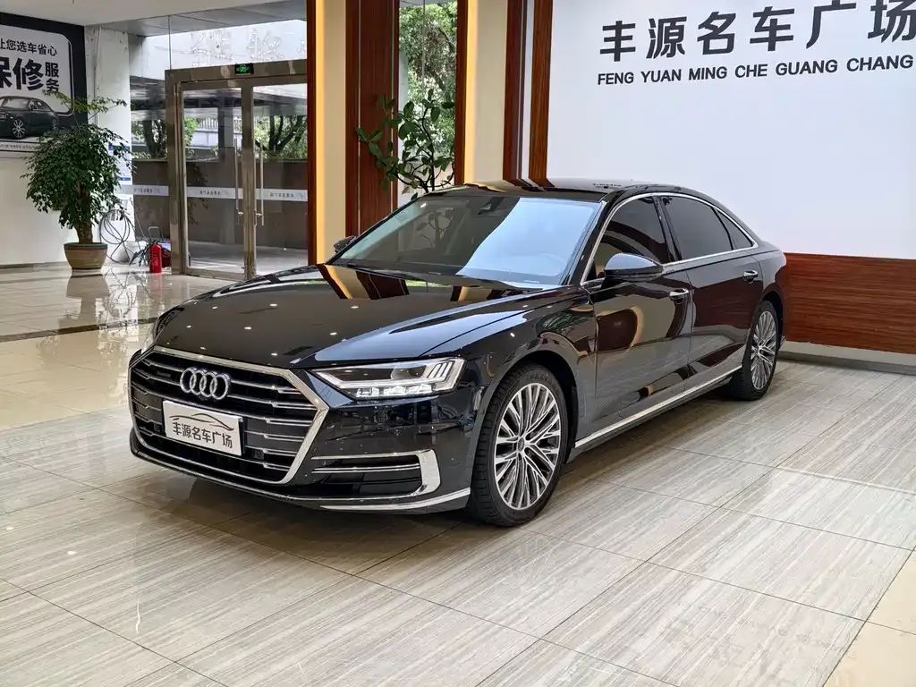 Audi A8 2021 из CN, фото 1