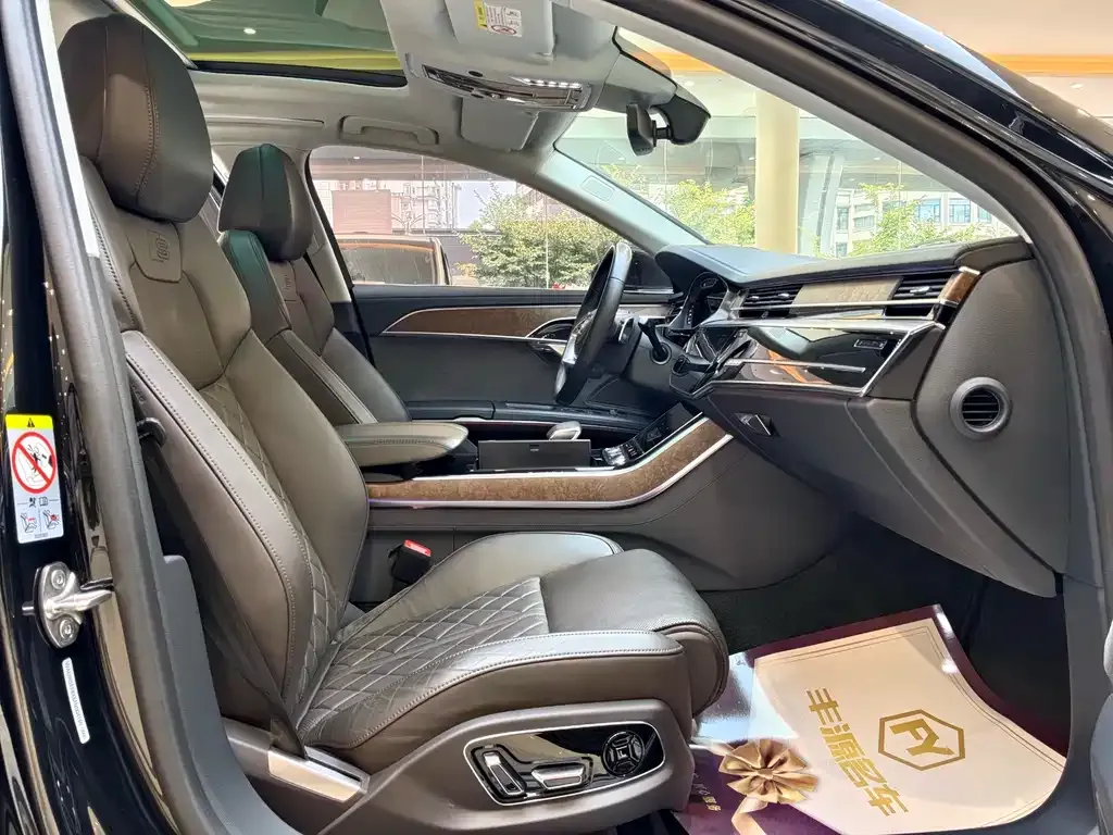Audi A8 2021 из CN, фото 7