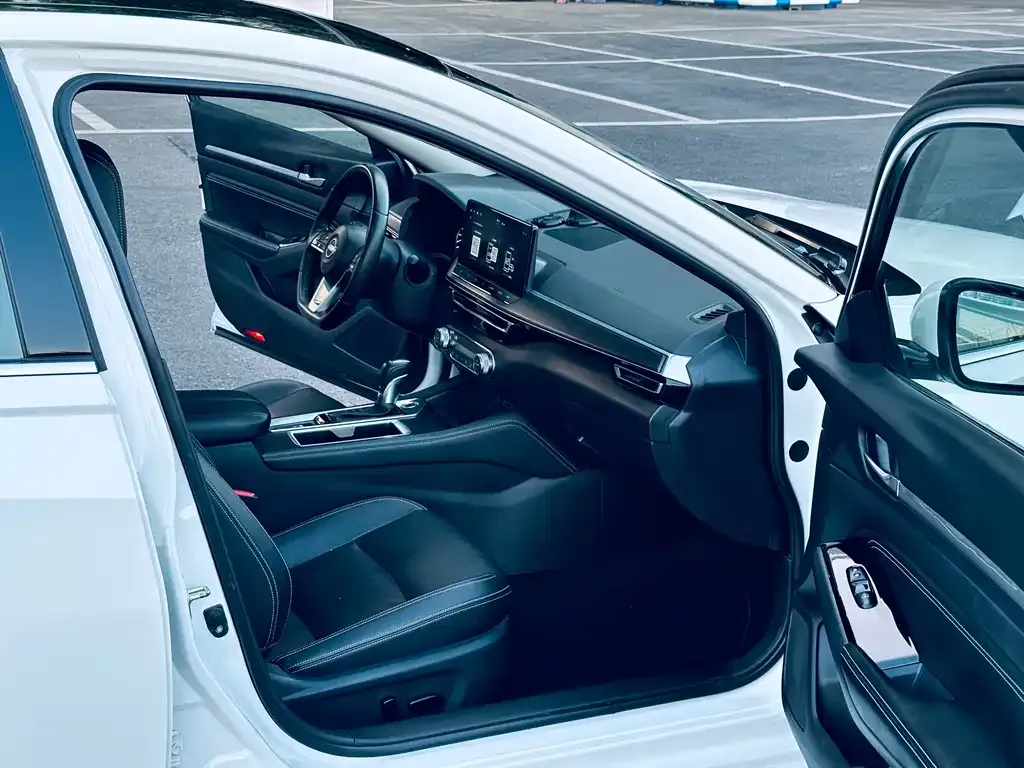 Nissan Teana 2023 из CN, фото 6
