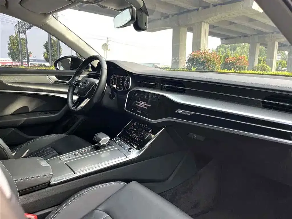 Audi A6L 2022 из CN, фото 8