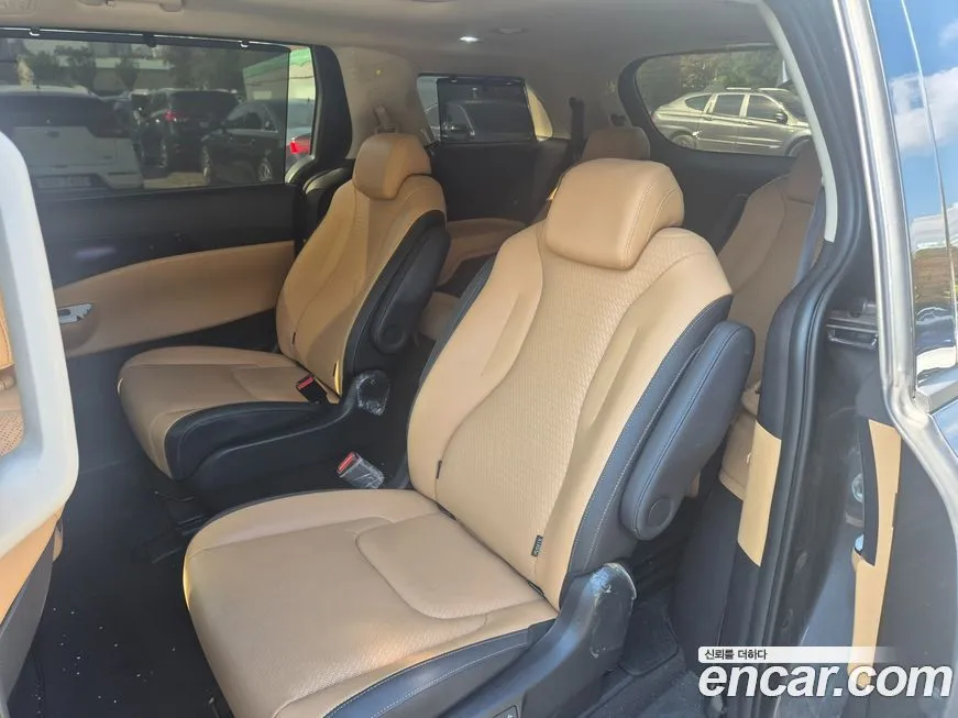 Kia Carnival 2023 из KR, фото 9