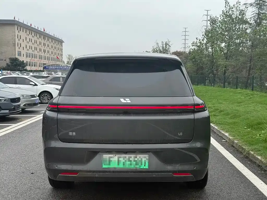 Li Auto L8 2023 из CN, фото 5