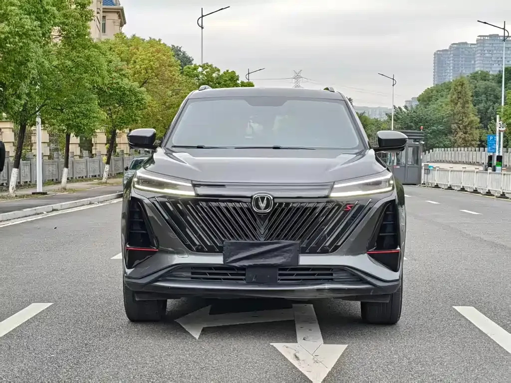 Changan CS75PLUS 2023 из CN, фото 2