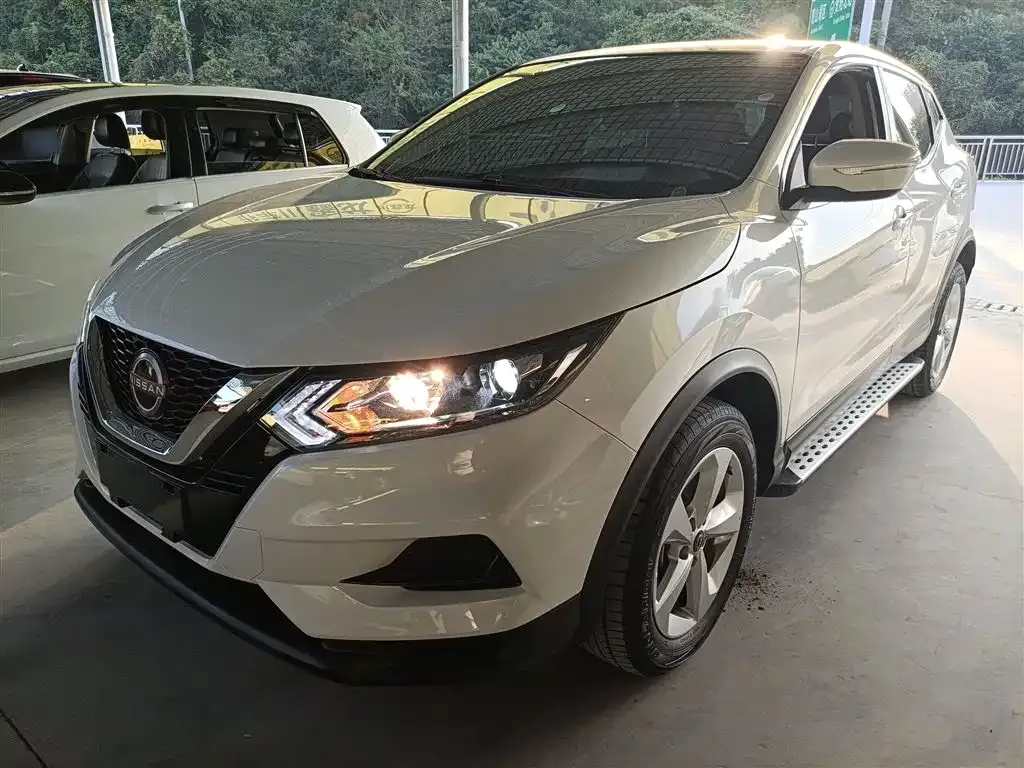Nissan Qashqai 2024 из CN, фото 2