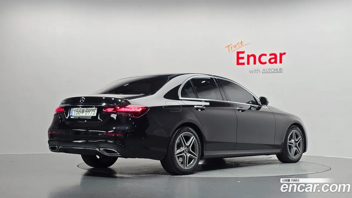 Mercedes-Benz E-Class 2023 из KR, фото 2