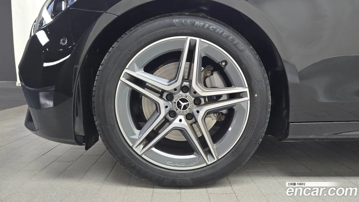 Mercedes-Benz E-Class 2023 из KR, фото 5