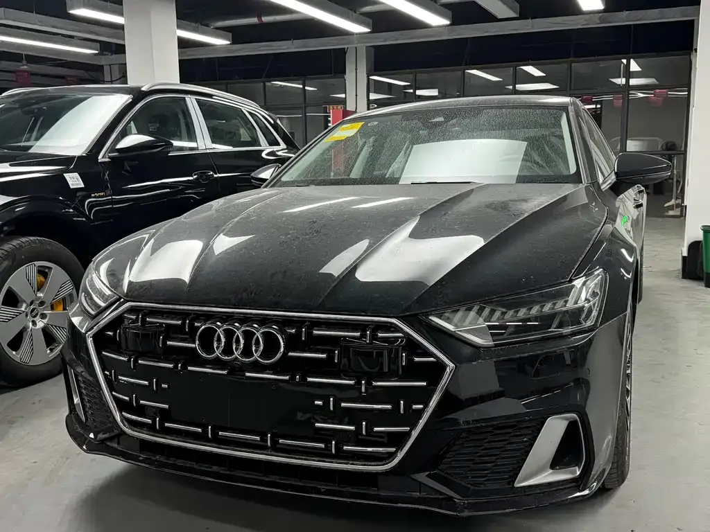 Audi A7L 2024 из CN, фото 1