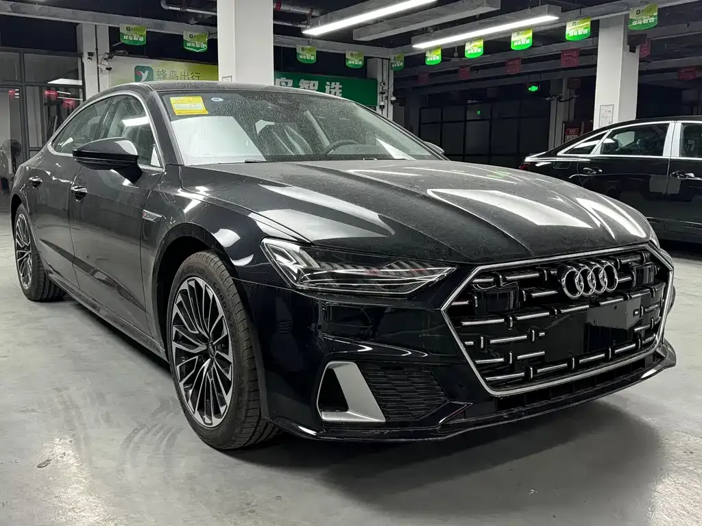 Audi A7L 2024 из CN, фото 3