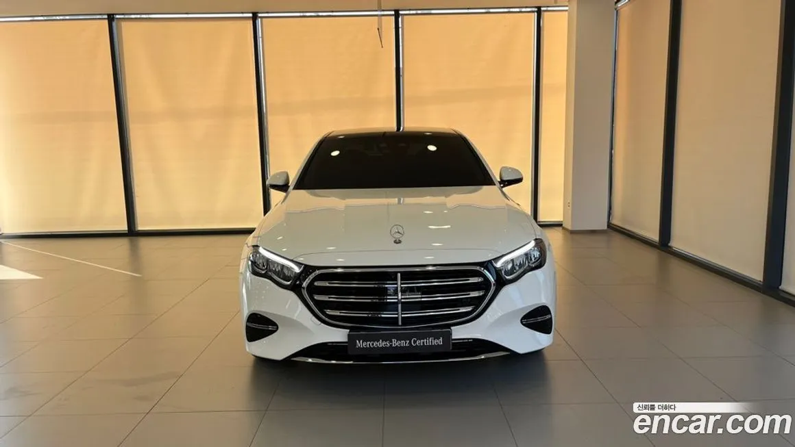 Mercedes-Benz E-Class 2024 из KR, фото 3