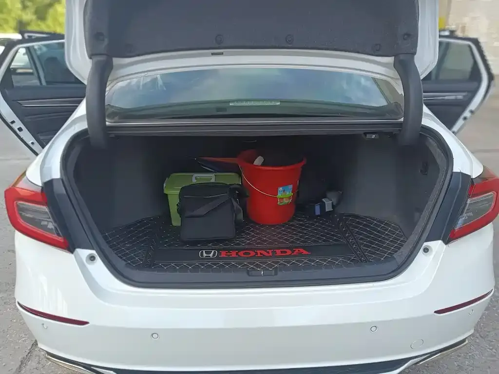 Honda Accord 2022 из CN, фото 6