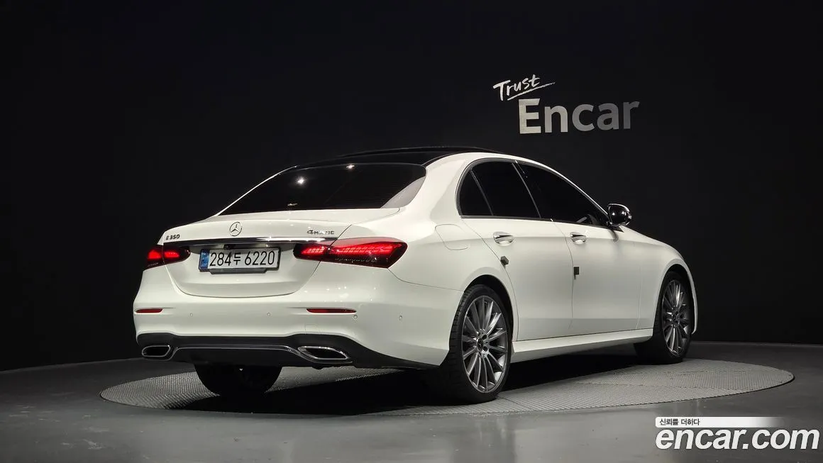 Mercedes-Benz E-Class 2021 из KR, фото 2