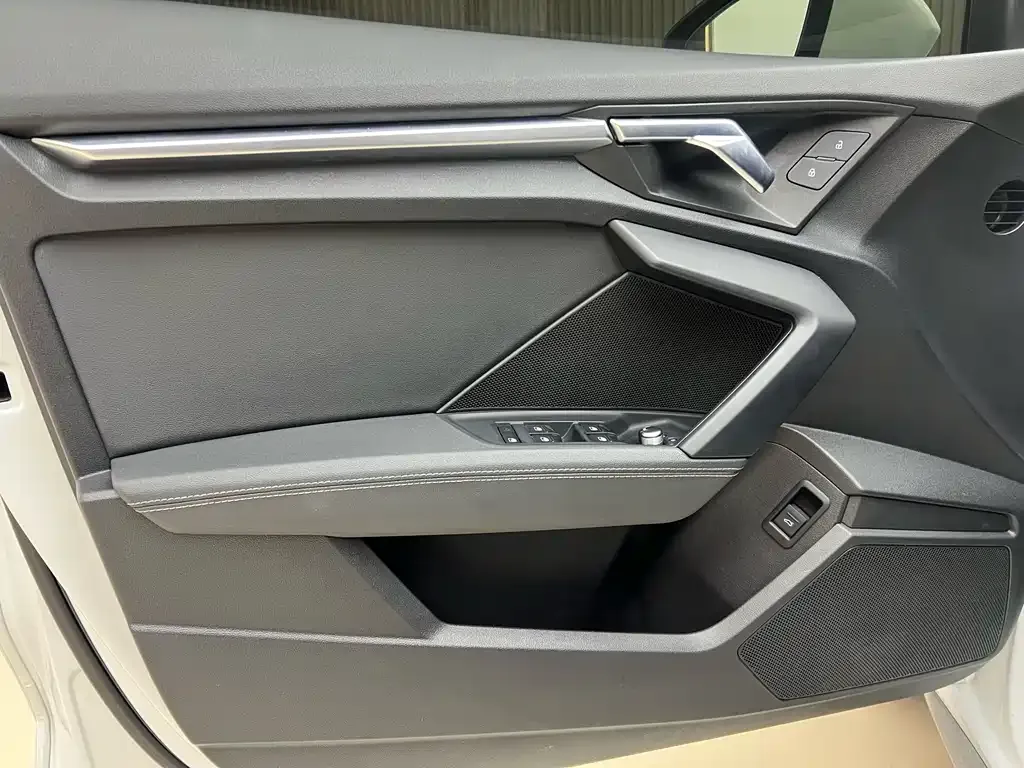 Audi A3 2022 из CN, фото 8